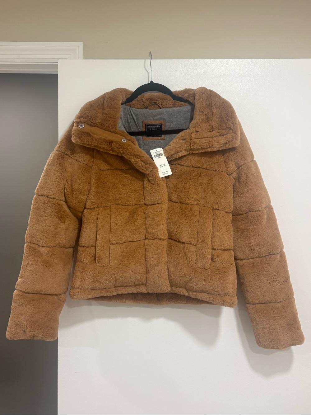 Abercrombie & Fitch Plush Teddy Jacket in Camel Brown